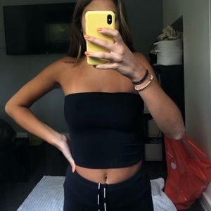 BRANDY MELVILLE BLACK JENNY TUBE TOP